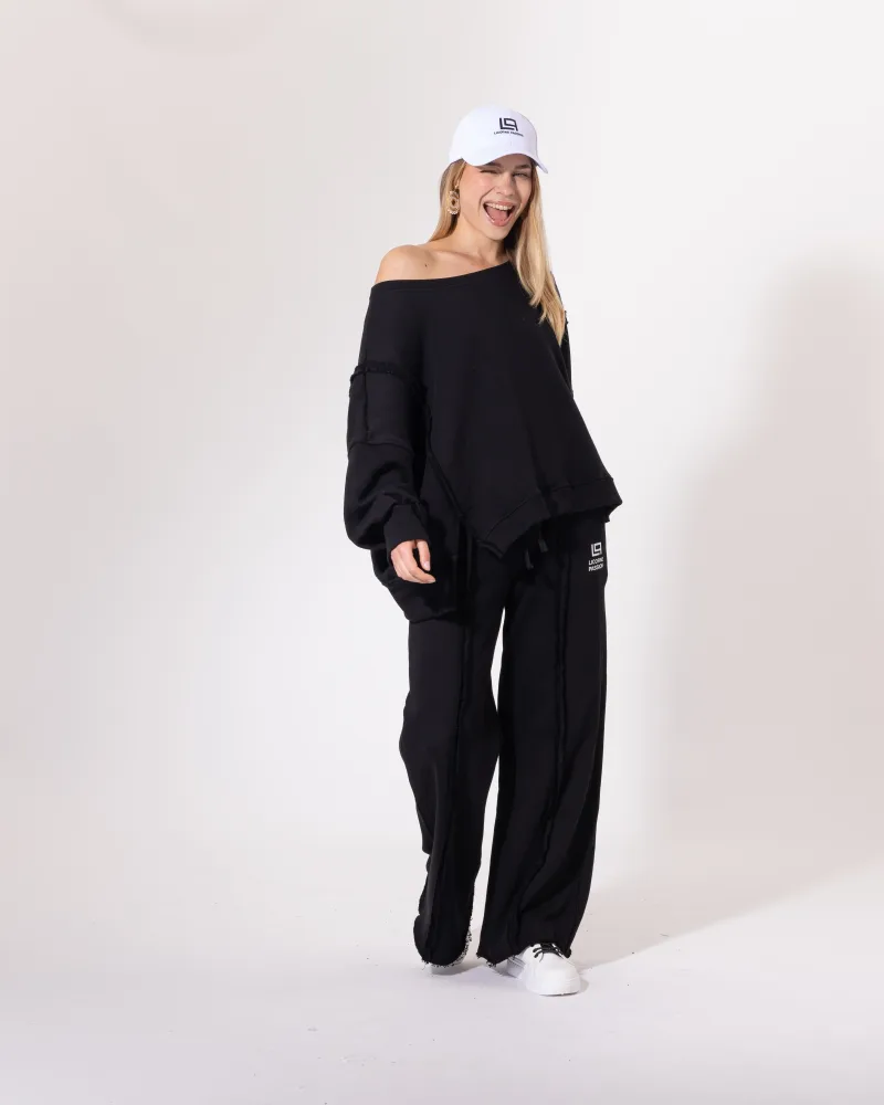 Ensemble jogging noir Licorne Passion en pied, sweat oversize épaule dénudée et bob blanc