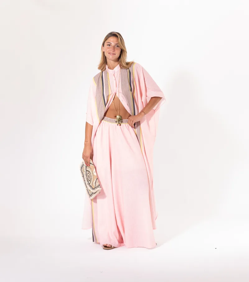 Mannequin portant l'ensemble pantalon rose de licorne passion