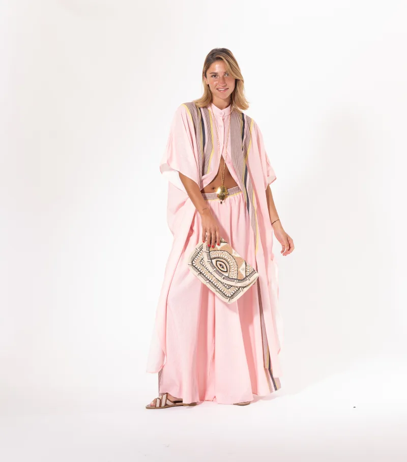 Mannequin portant l'ensemble pantalon rose de licorne passion